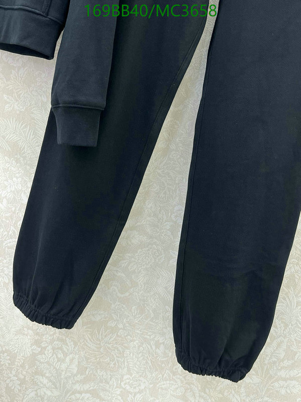 Burberry-Clothing Code: MC3658 $: 169USD