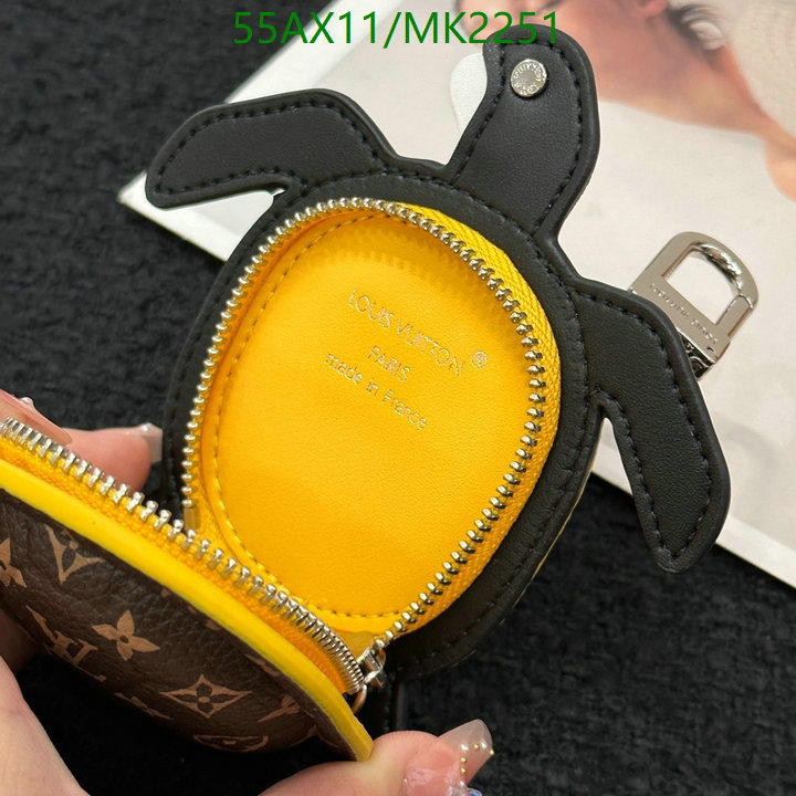 LV-Key pendant Code: MK2251 $: 55USD
