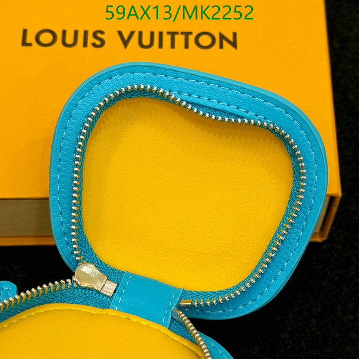 LV-Key pendant Code: MK2252 $: 59USD