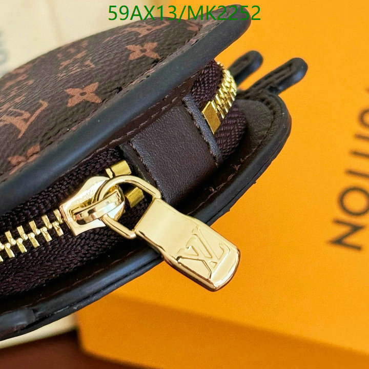 LV-Key pendant Code: MK2252 $: 59USD