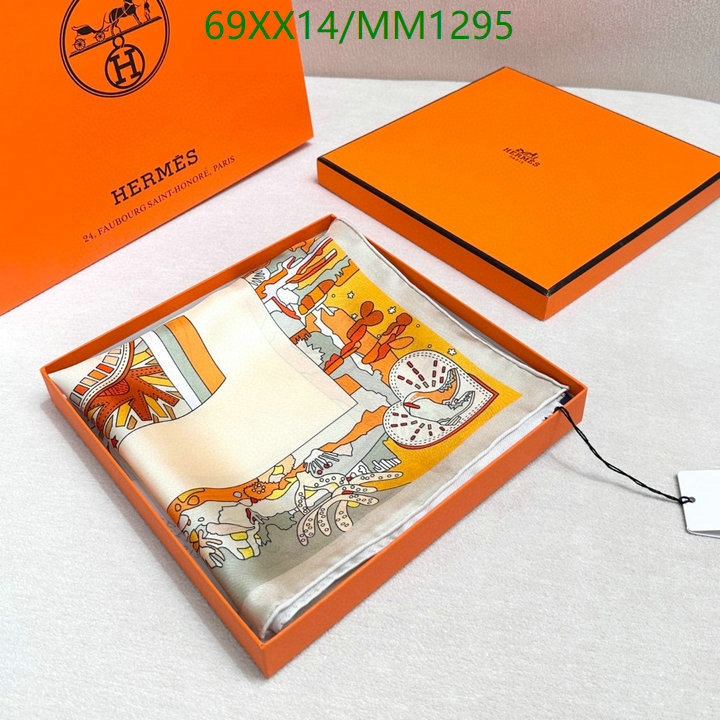 Hermes-Scarf Code: MM1295 $: 69USD
