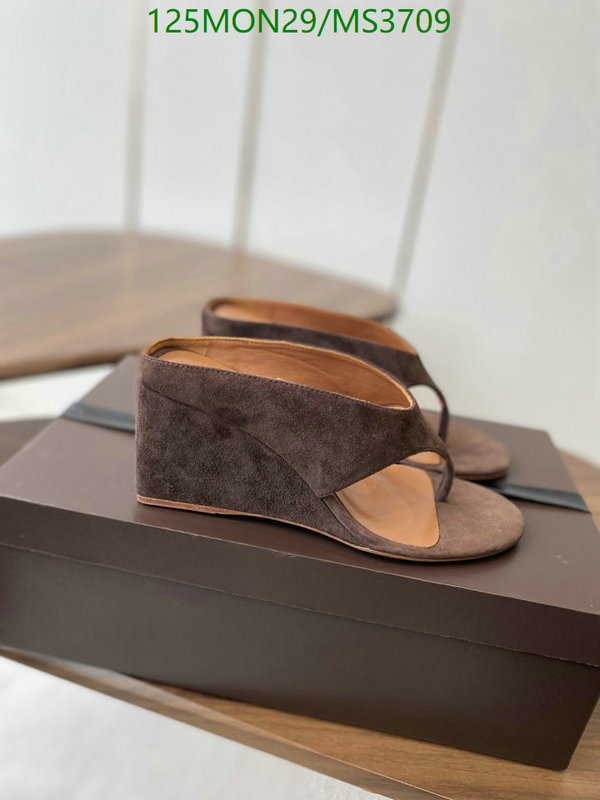 ALAIA-Women Shoes Code: MS3709 $: 125USD