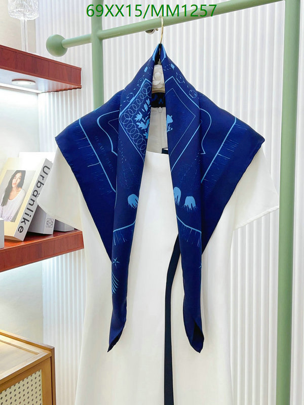 Hermes-Scarf Code: MM1257 $: 69USD