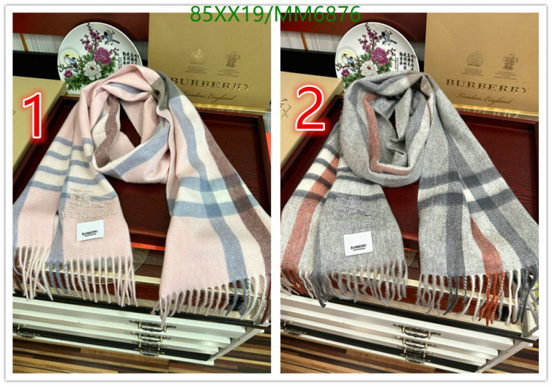 Burberry-Scarf Code: MM6876 $: 85USD