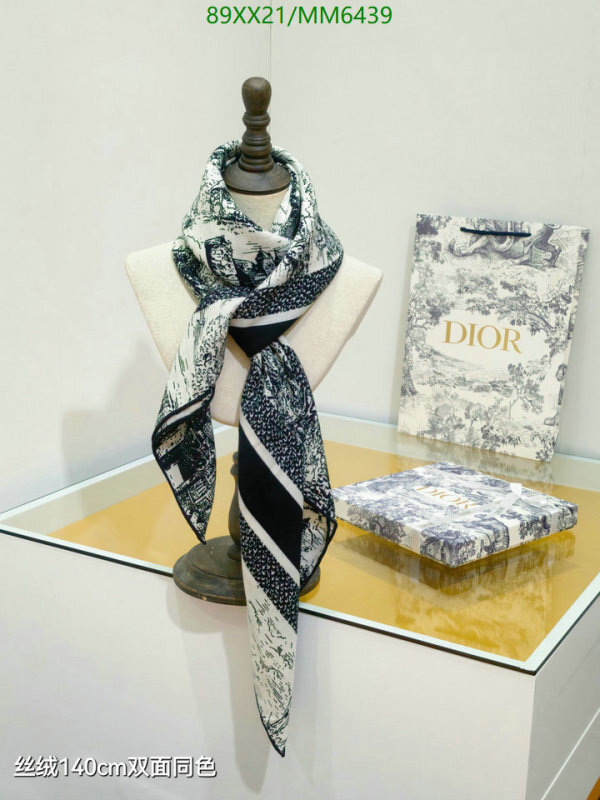 Dior-Scarf Code: MM6439 $: 89USD