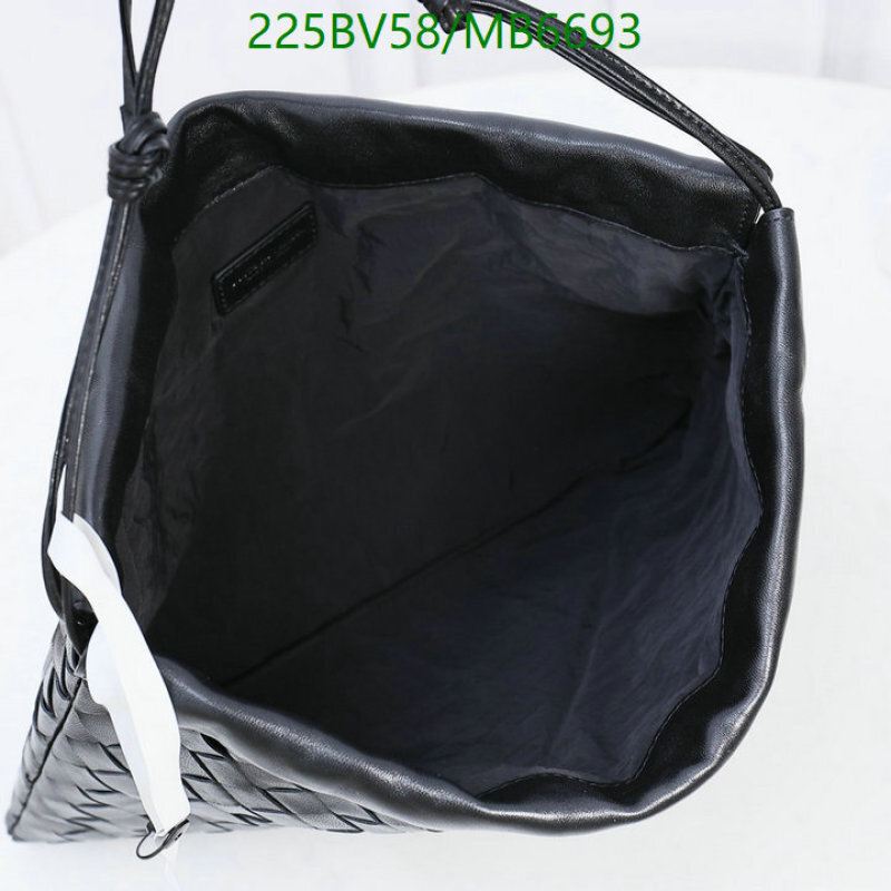 BV-Bag-Mirror Quality Code: MB6693 $: 225USD