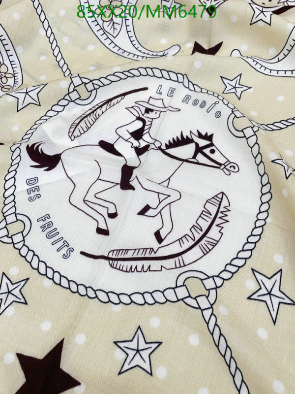Hermes-Scarf Code: MM6479 $: 85USD
