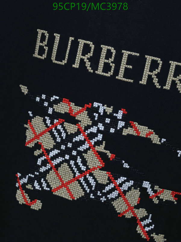 Burberry-Clothing Code: MC3978 $: 95USD