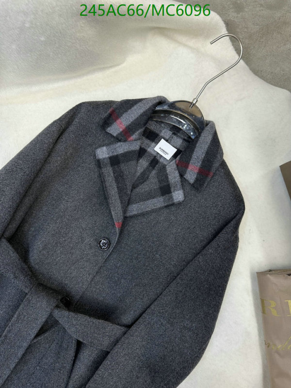 Burberry-Down jacket Women Code: MC6096 $: 245USD