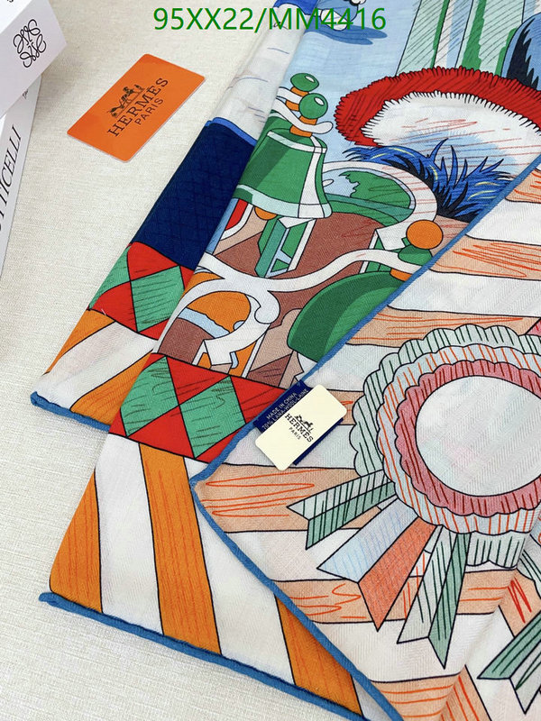 Hermes-Scarf Code: MM4416 $: 95USD