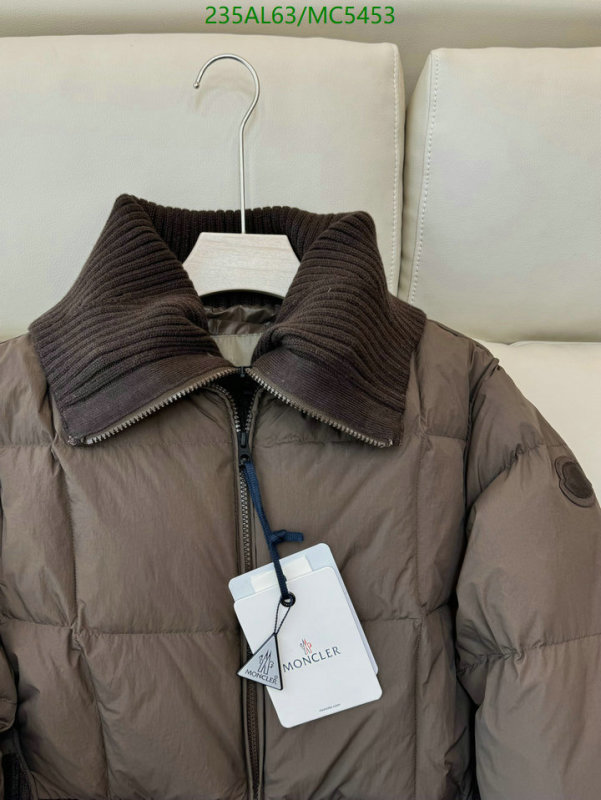 Moncler-Down jacket Women Code: MC5453 $: 235USD