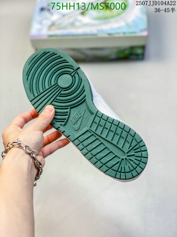 NIKE-Women Shoes Code: MS7000 $: 75USD
