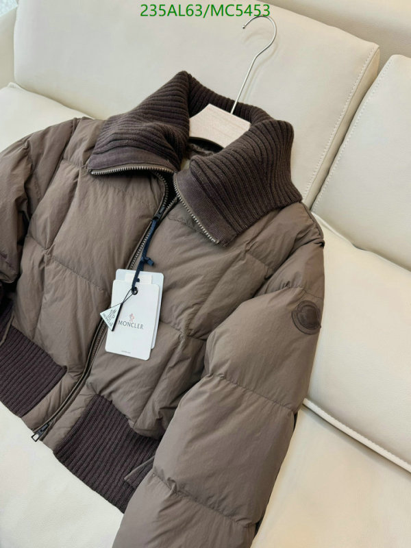 Moncler-Down jacket Women Code: MC5453 $: 235USD