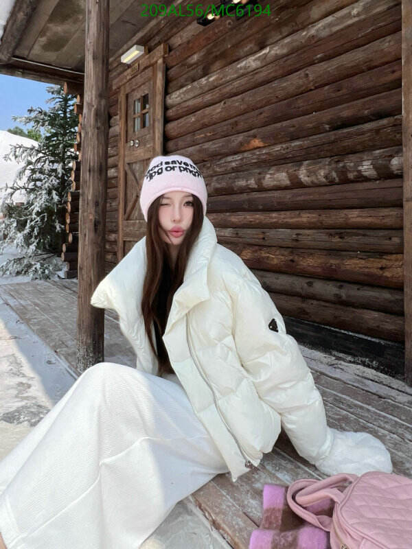 Prada-Down jacket Women Code: MC6194 $: 209USD