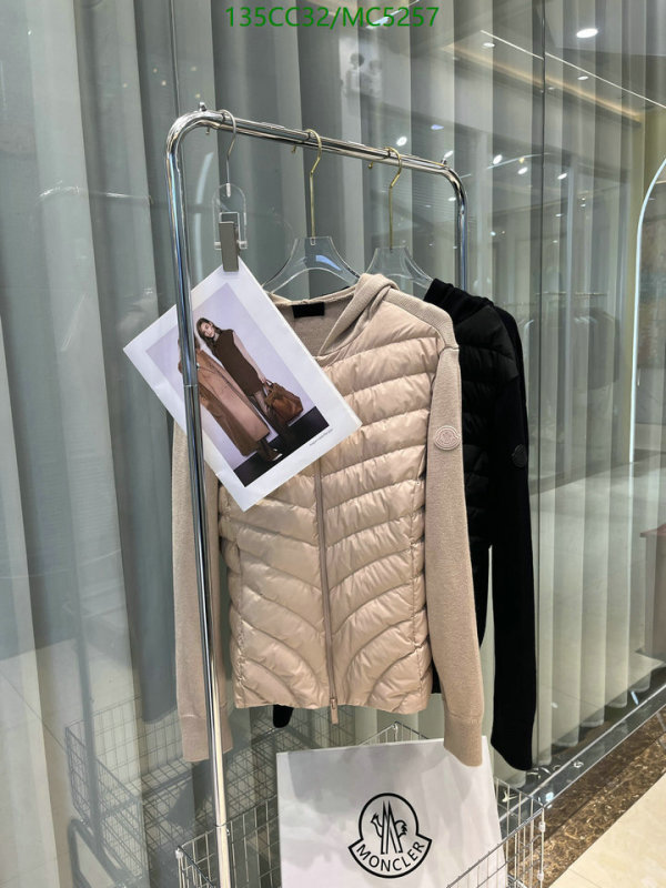 Moncler-Down jacket Women Code: MC5257 $: 135USD