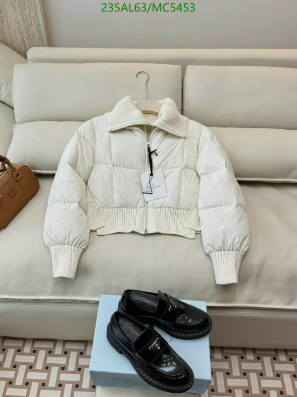 Moncler-Down jacket Women Code: MC5453 $: 235USD