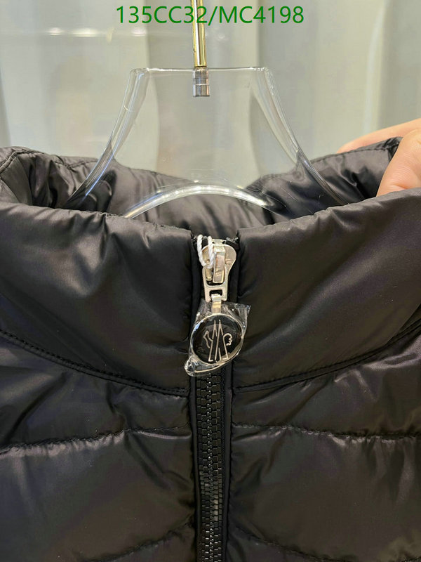 Moncler-Down jacket Women Code: MC4198 $: 135USD