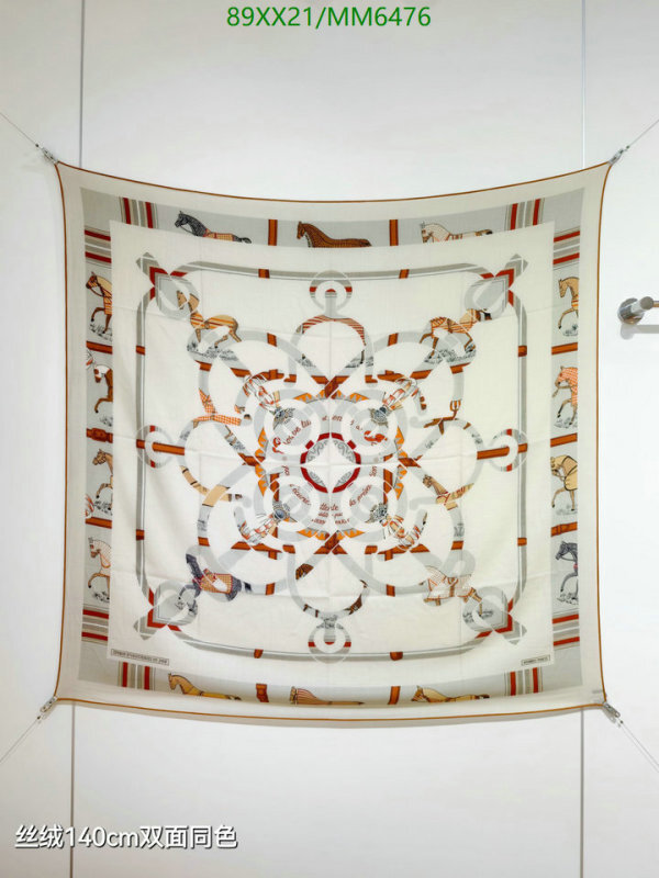 Hermes-Scarf Code: MM6476 $: 89USD