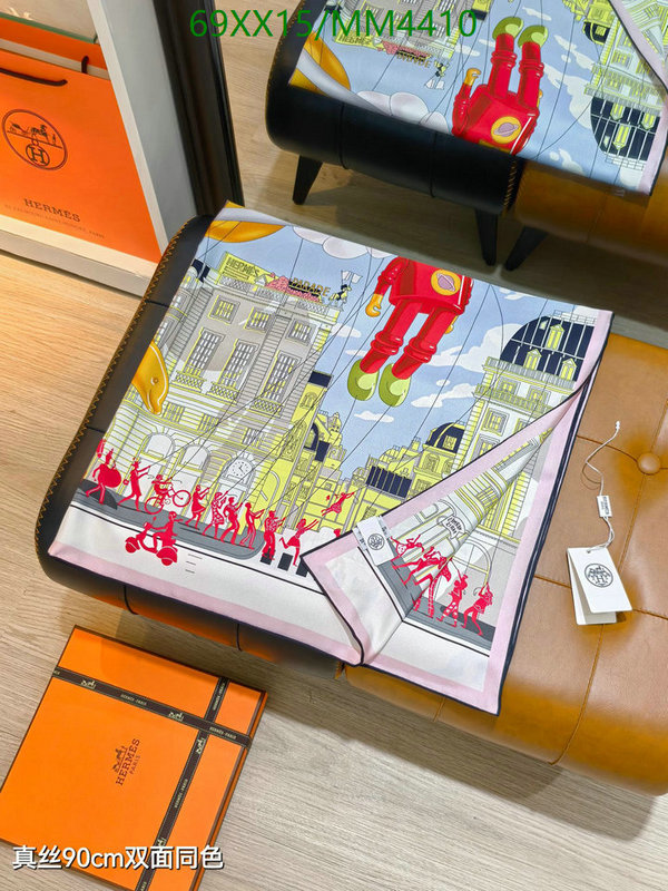 Hermes-Scarf Code: MM4410 $: 69USD