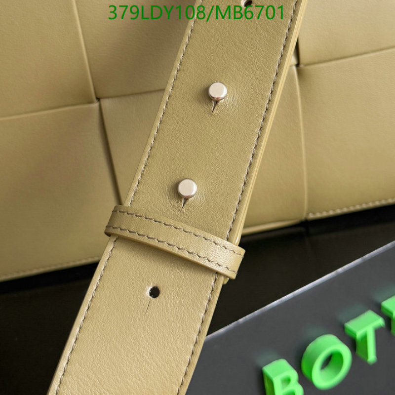 BV-Bag-Mirror Quality Code: MB6701 $: 379USD