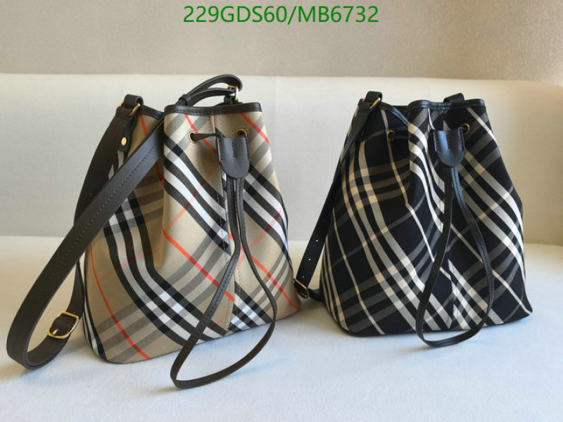 Burberry-Bag-Mirror Quality Code: MB6732 $: 229USD