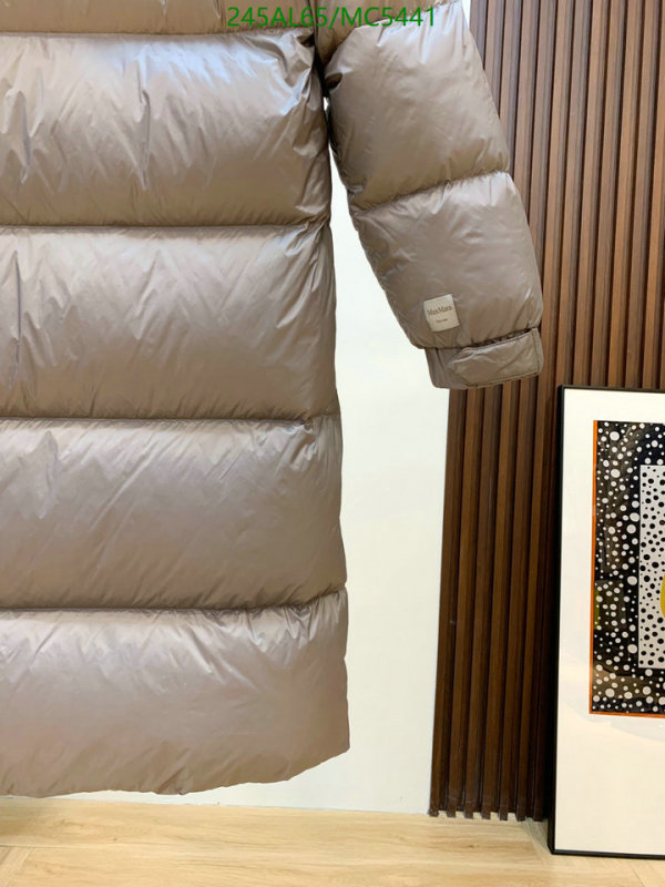 MaxMara-Down jacket Women Code: MC5441 $: 245USD