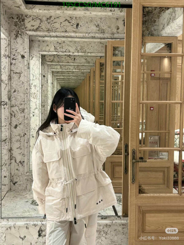 Moncler-Down jacket Women Code: MC6191 $: 195USD
