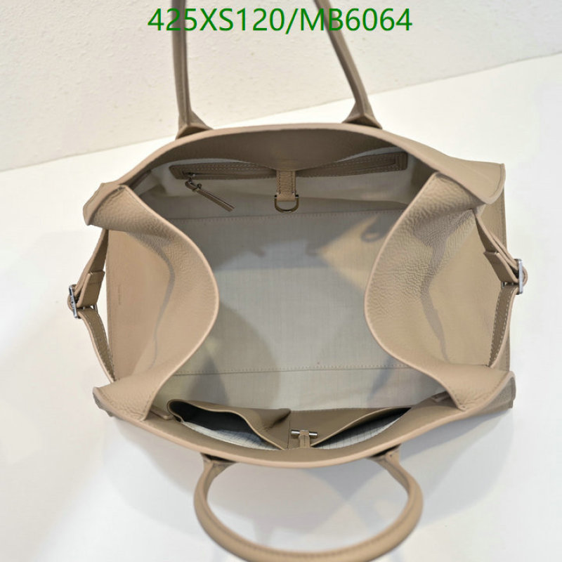The Row-Bag-Mirror Quality Code: MB6064