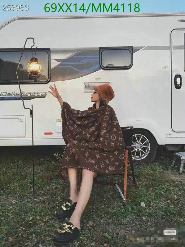 LV-Scarf Code: MM4118 $: 69USD