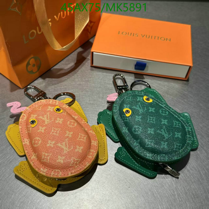 LV-Key pendant Code: MK5891 $: 45USD