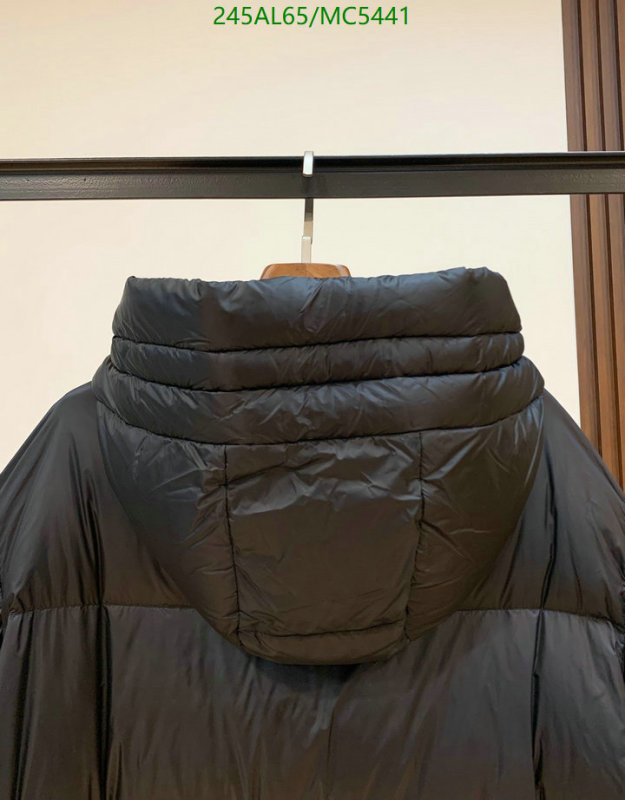 MaxMara-Down jacket Women Code: MC5441 $: 245USD