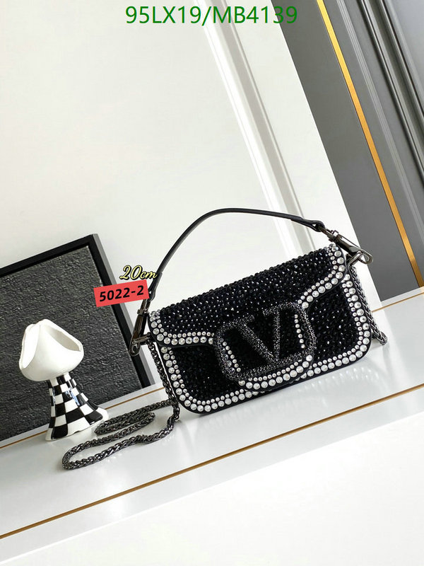 Valentino-Bag-4A Quality Code: MB4139 $: 95USD
