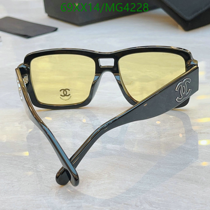 Chanel-Glasses Code: MG4228 $: 69USD