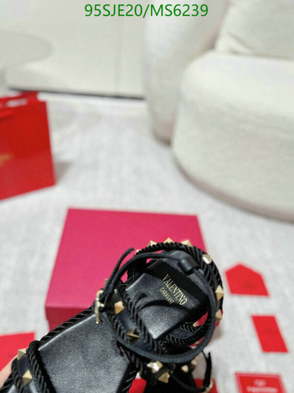 Valentino-Women Shoes Code: MS6239 $: 95USD