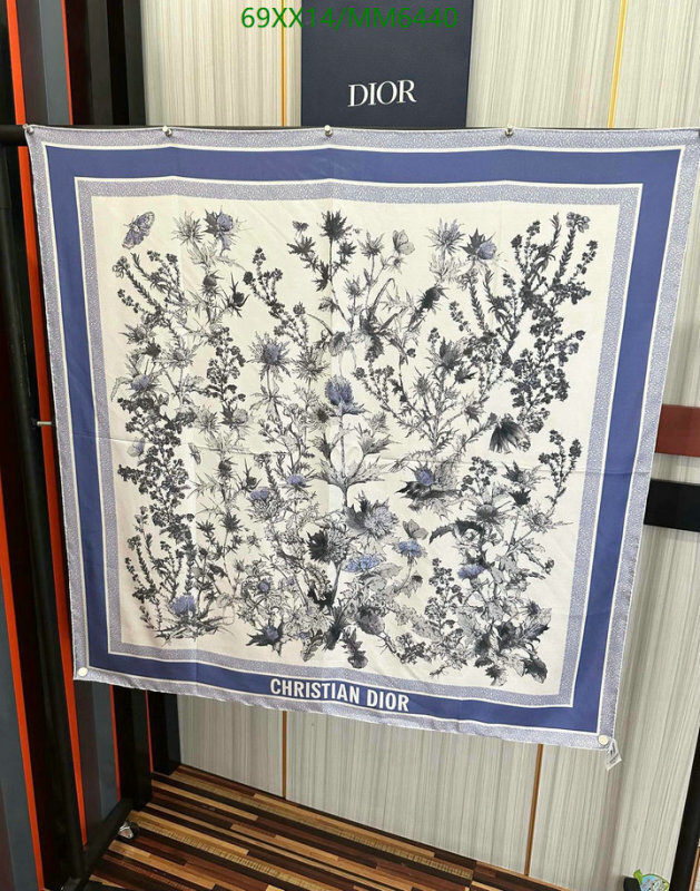 Dior-Scarf Code: MM6440 $: 69USD