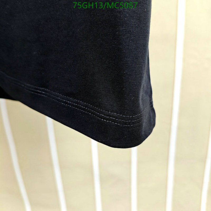 LV-Clothing Code: MC5087 $: 75USD