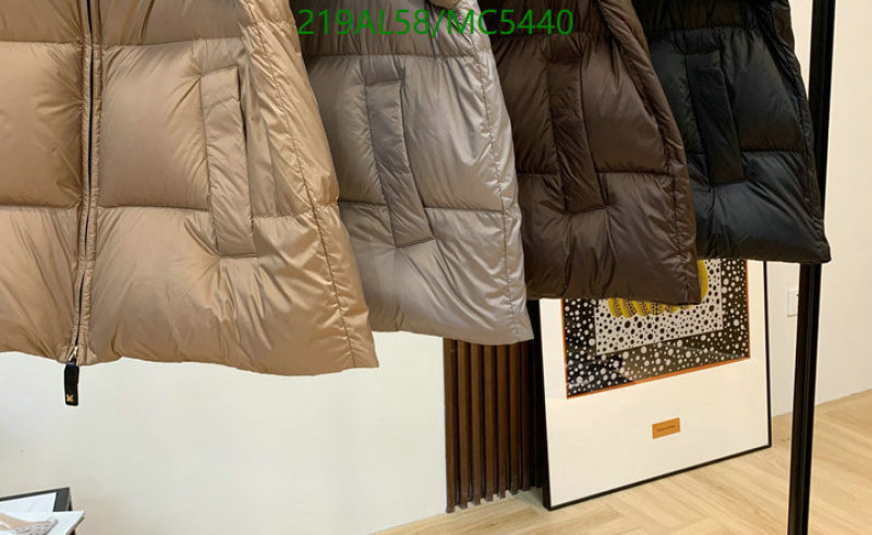 MaxMara-Down jacket Women Code: MC5440 $: 219USD
