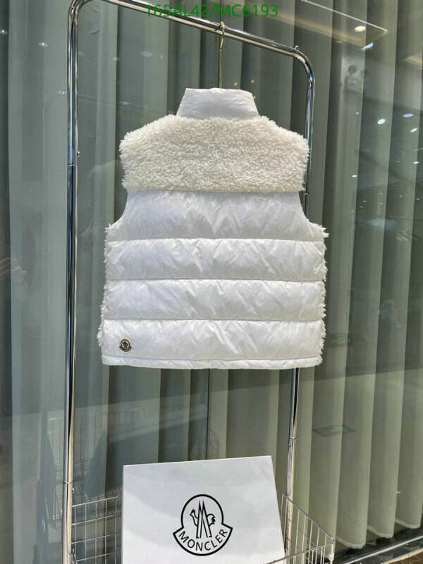 Moncler-Down jacket Women Code: MC6193 $: 165USD