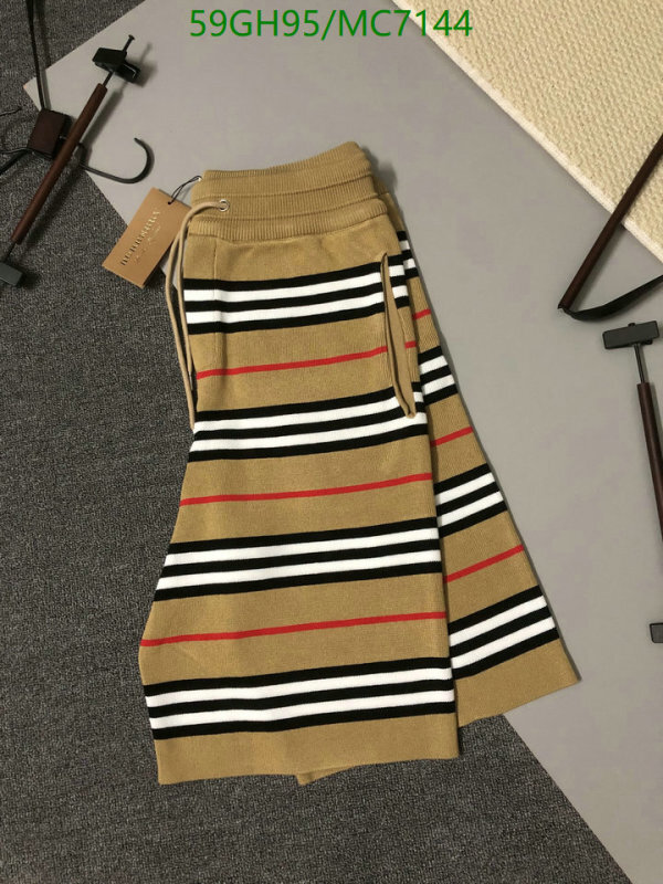 Burberry-Clothing Code: MC7144 $: 59USD