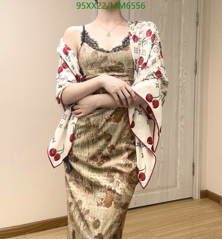 LV-Scarf Code: MM6556 $: 95USD