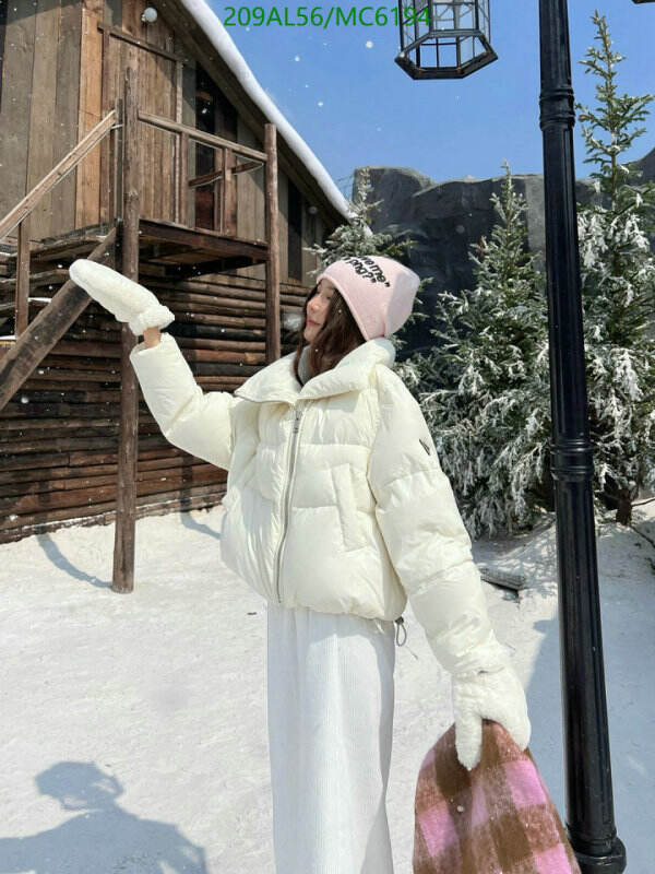 Prada-Down jacket Women Code: MC6194 $: 209USD