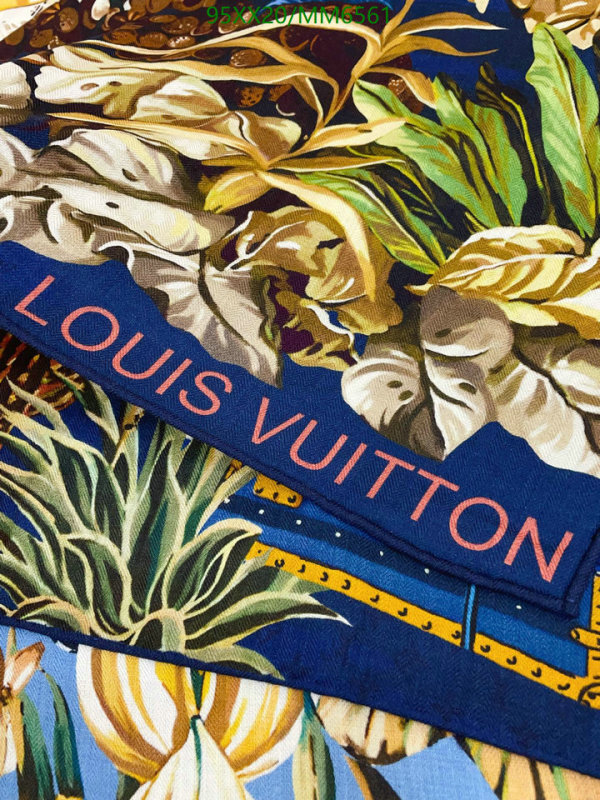 LV-Scarf Code: MM6561 $: 95USD