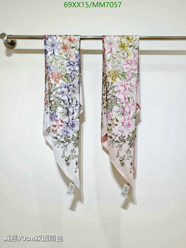 Dior-Scarf Code: MM7057 $: 69USD
