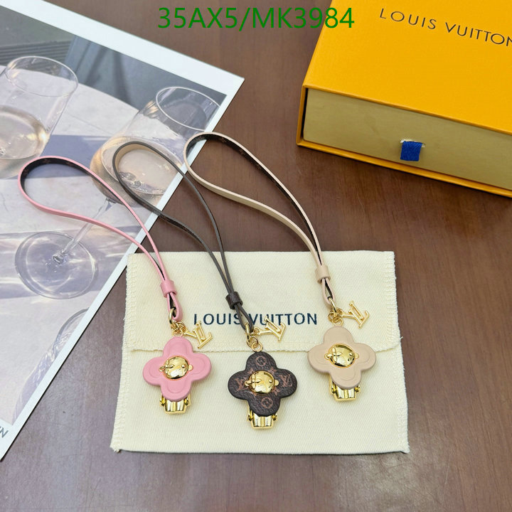 LV-Key pendant Code: MK3984 $: 35USD