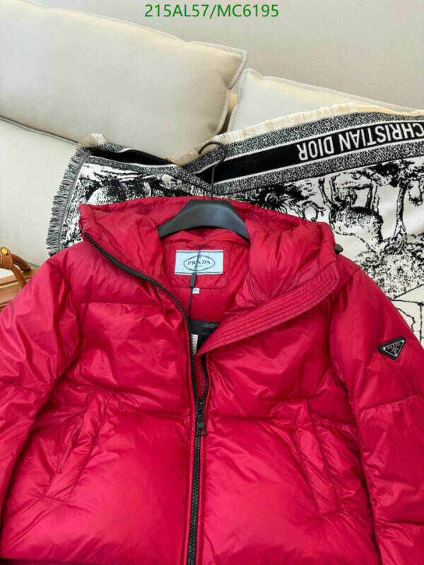 Prada-Down jacket Women Code: MC6195 $: 215USD