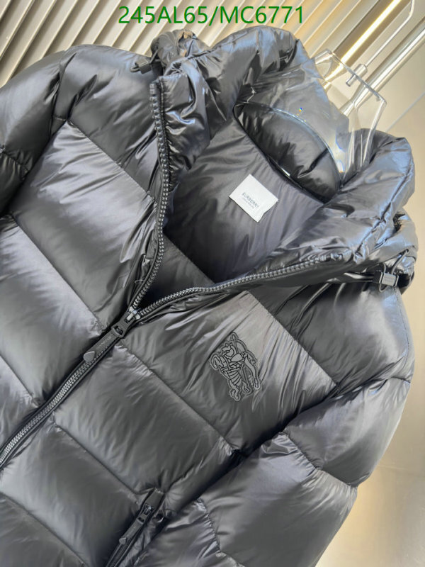 Burberry-Down jacket Women Code: MC6771 $: 245USD