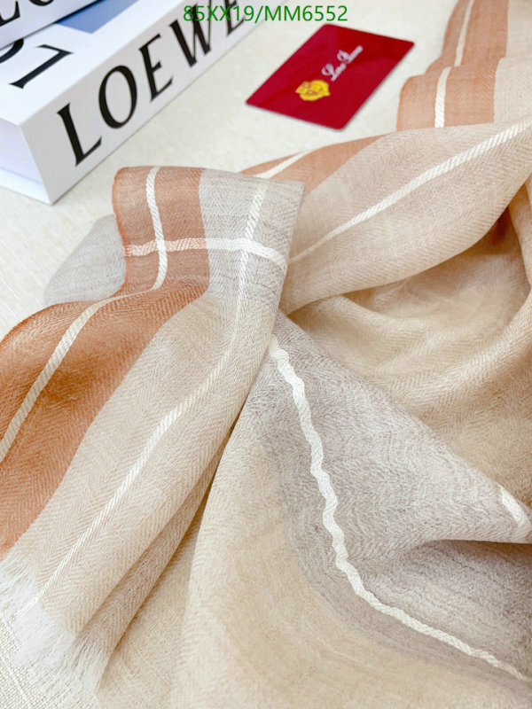 Loro Piana-Scarf Code: MM6552 $: 85USD