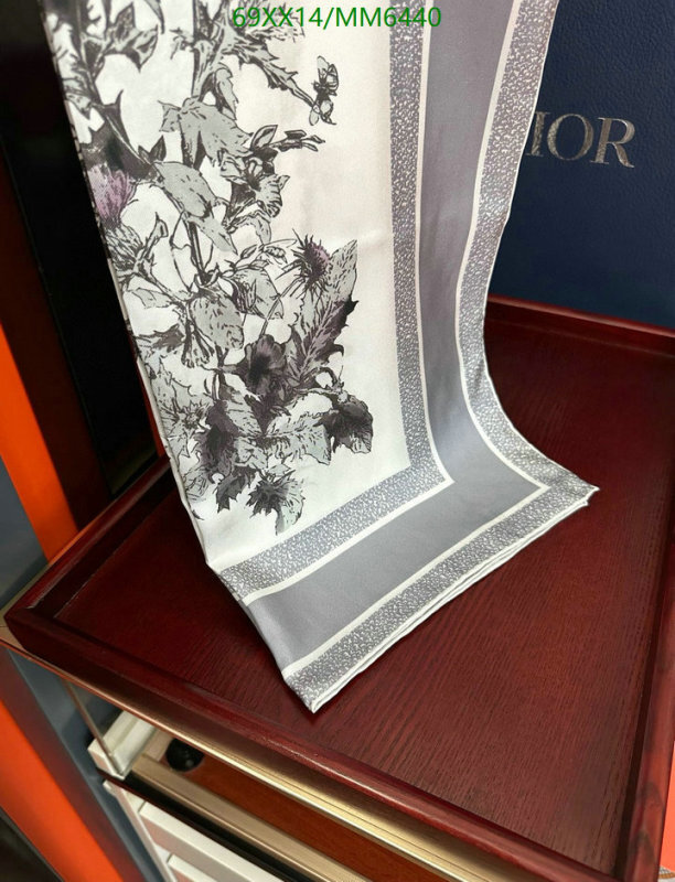 Dior-Scarf Code: MM6440 $: 69USD