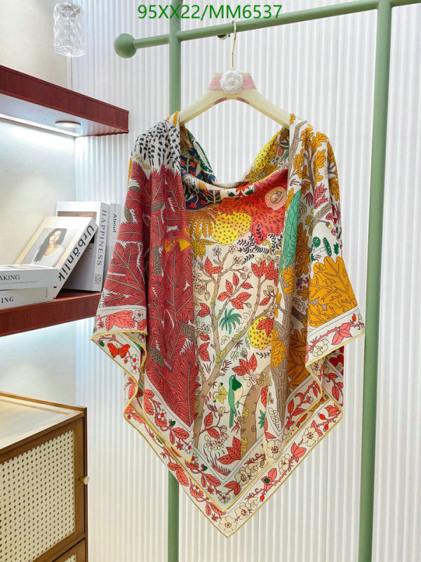 Hermes-Scarf Code: MM6537 $: 95USD
