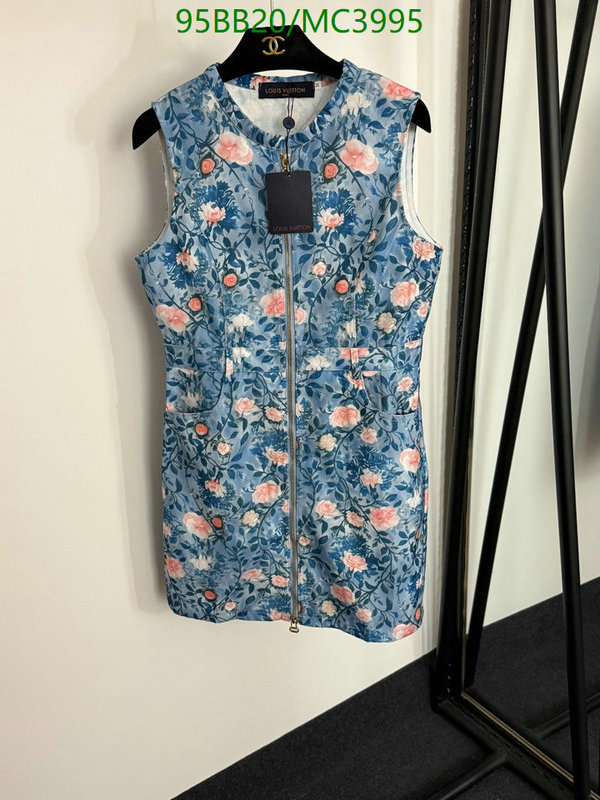 LV-Clothing Code: MC3995 $: 95USD